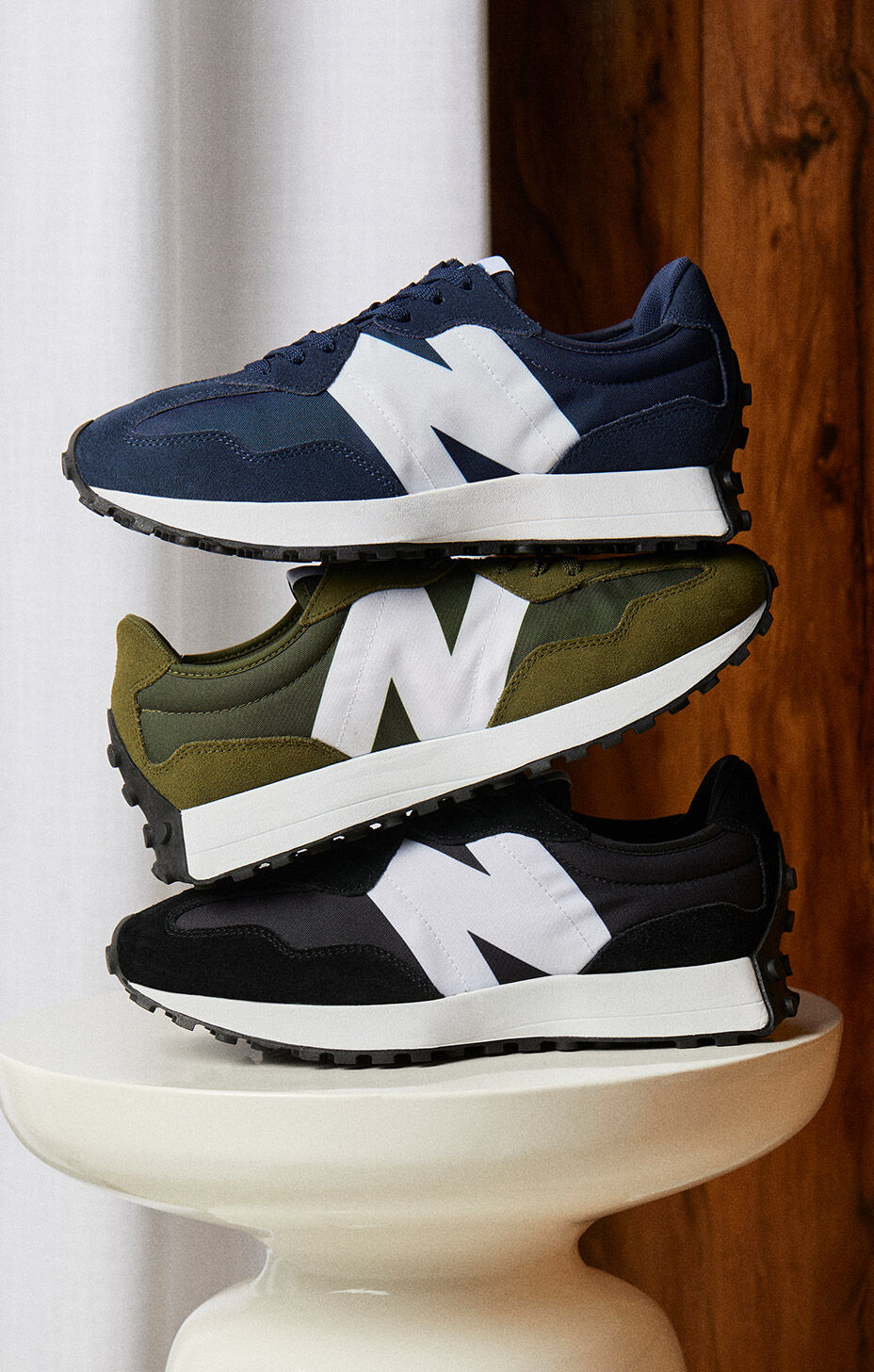 Sneakers mit n drauf